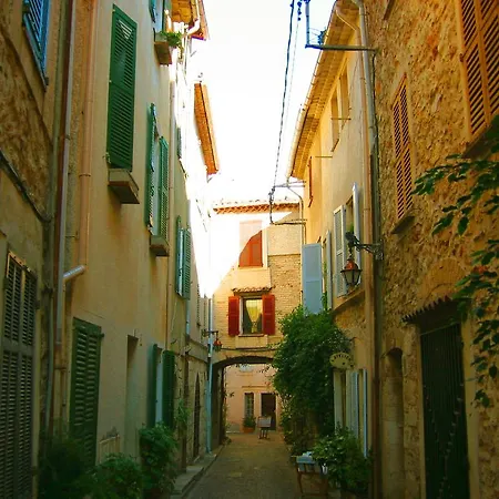 Les Calanques D'or Antibes